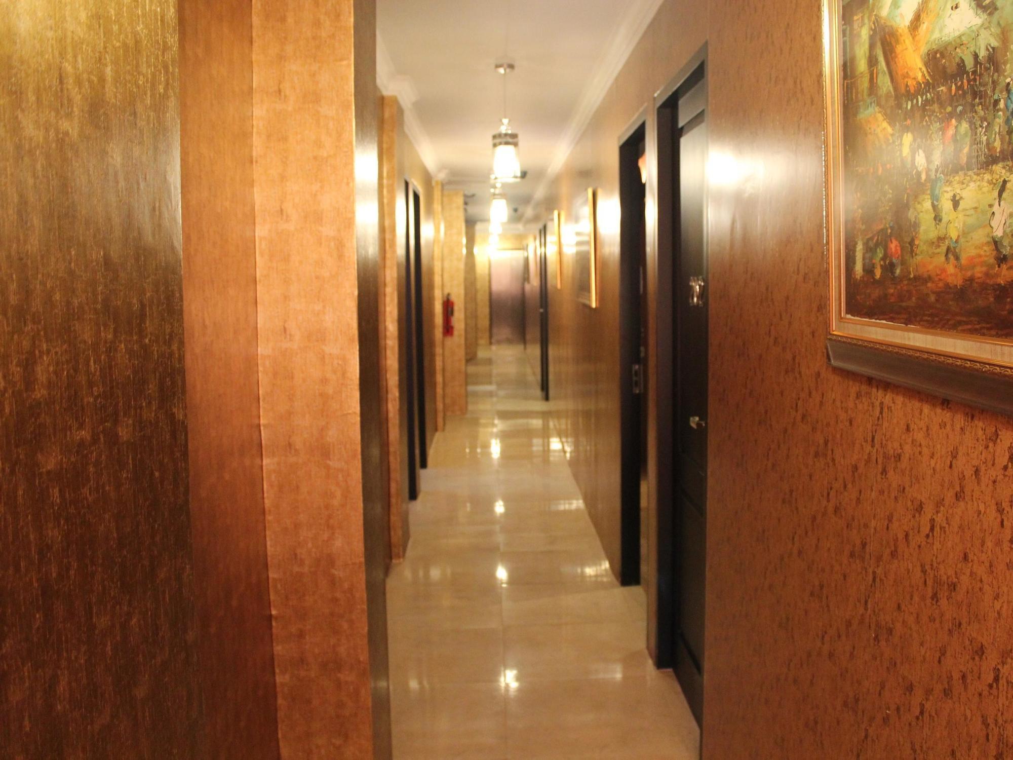 Twins Hotel Jakarta Exterior foto